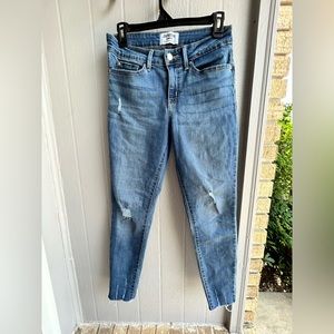 Denizen by Levi Mid-Rise Skinny Jeans, Size 4